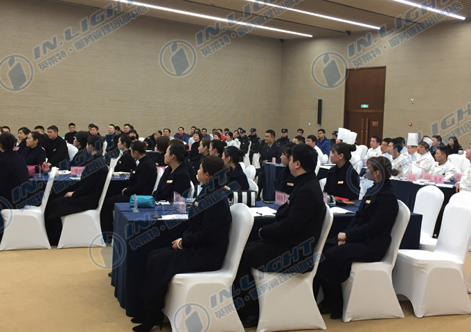 1、认真学习中.jpg