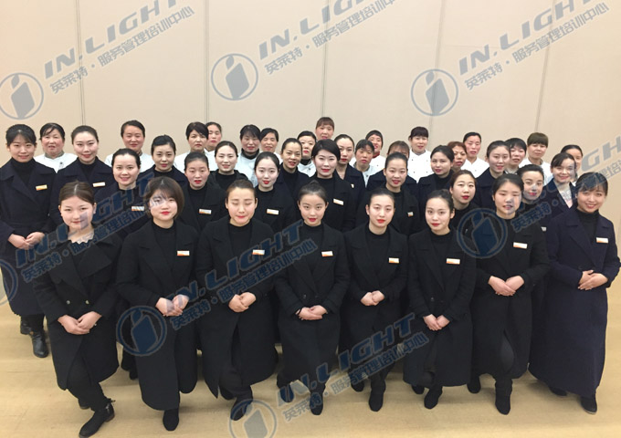 4、集体合影.jpg
